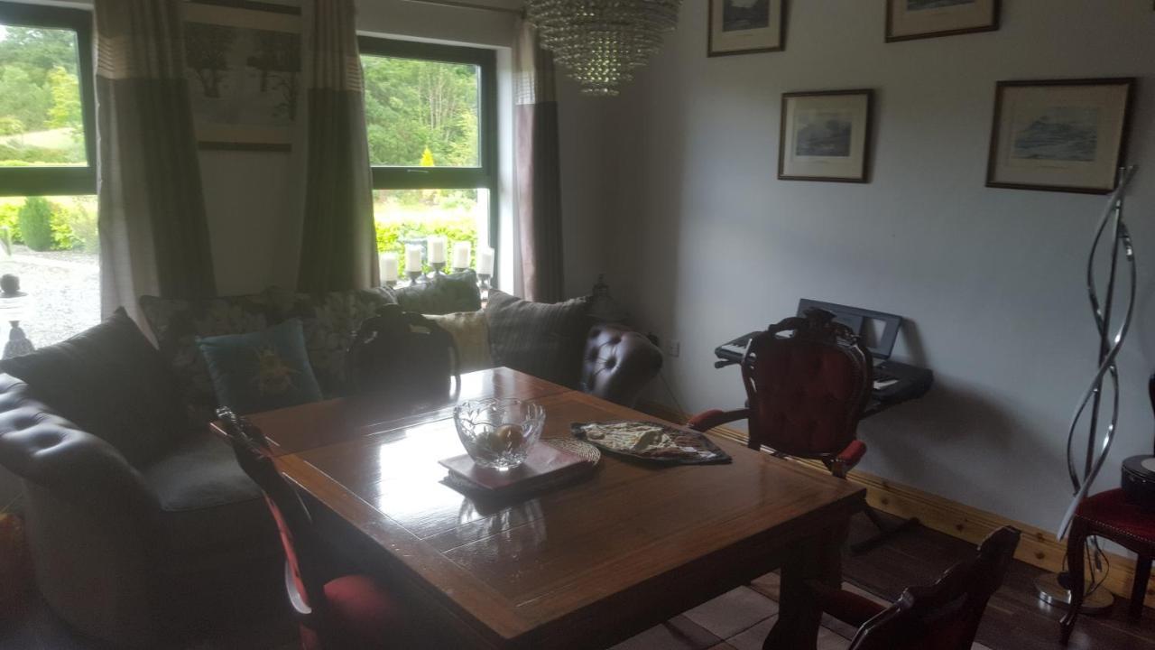 BallaghaderreenPat'S Placeアパートメント エクステリア 写真